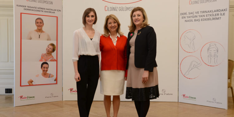 Simge Ertuncay P.F .Pazarlama Md_Sibel Alper Prof.Dr._Nevval Sevindi Pembe Hanım Derneği Bşk