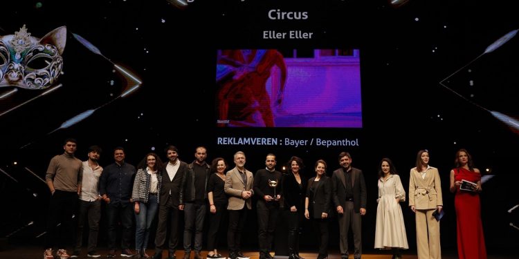 Felis Ödülleri’nden Bayer’e tam 22 ödül