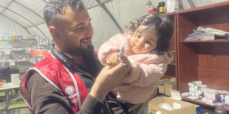 Sahra Eczanesinde 32 Gün…