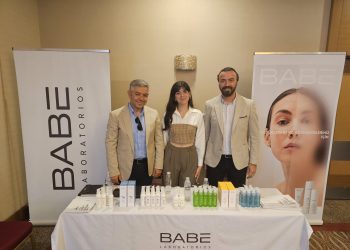 Babe Laboratorios Türkiye eczacılarla buluştu