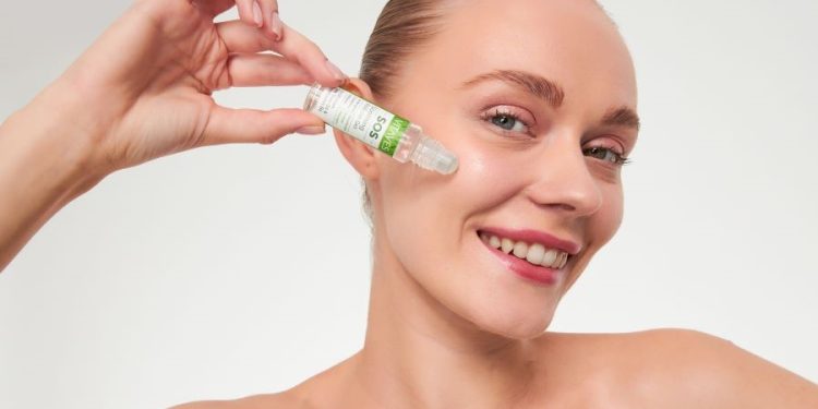 Yeni SOS Onarıcı Serum: Cilt Problemlerine Anında Çözüm