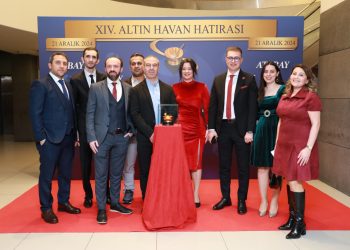 2024 ALTIN HAVAN “İLAÇ DIŞI FORMÜL GELİŞTİRME ÖDÜLÜ” ELİT PHARMA’NIN MARKASI VALIDUS’A