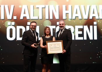 Berko İlaç ve Pharmacisa Altın Havan ile Ödüllendirildi